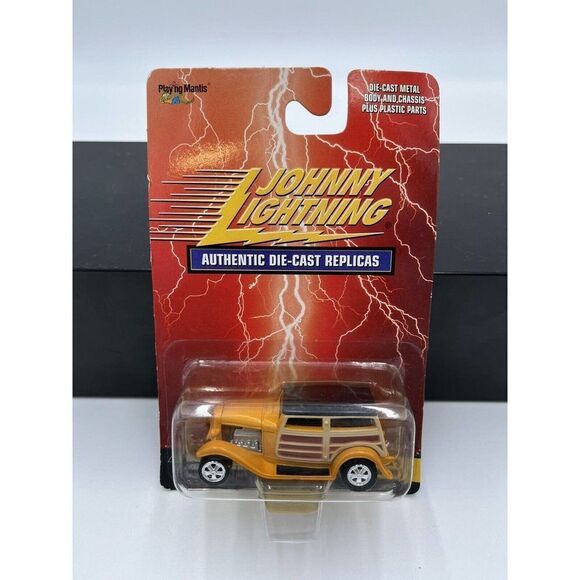JOHNNY LIGHTNING Dan Fink's Speedwagon WOODY WAGON ORANGE DIE-CAST 1999 - NEW - Picture 1 of 2